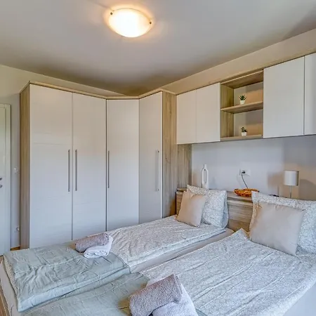 Korina Apartamento